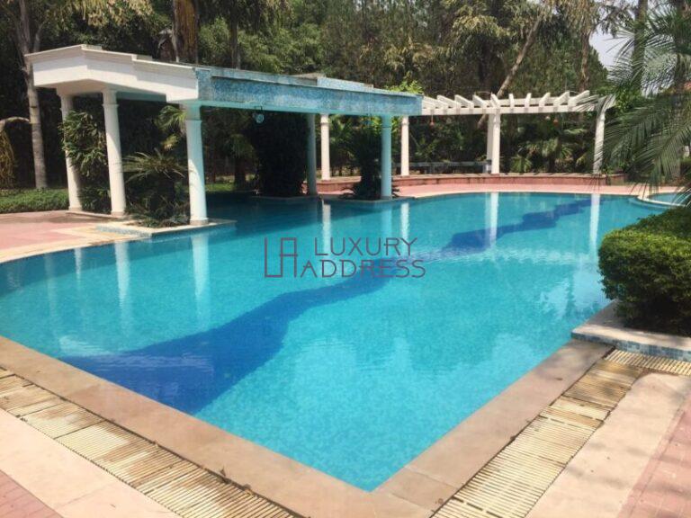 Luxurious 5-Bedroom Semi-Furnished Farmhouse Rent in Vasant Kunj - Luxury Address