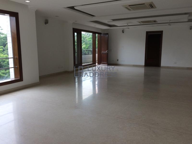 Rent 3BHK Luxury Apartment in Chanakyapuri, South Delhi - Luxury Address