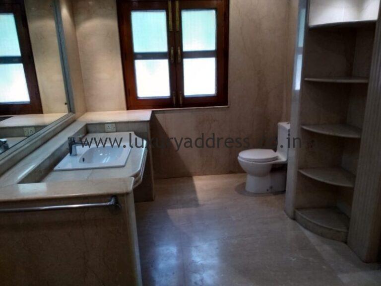 4bhk-rental-farmhouse-in-sultanpur-delhi