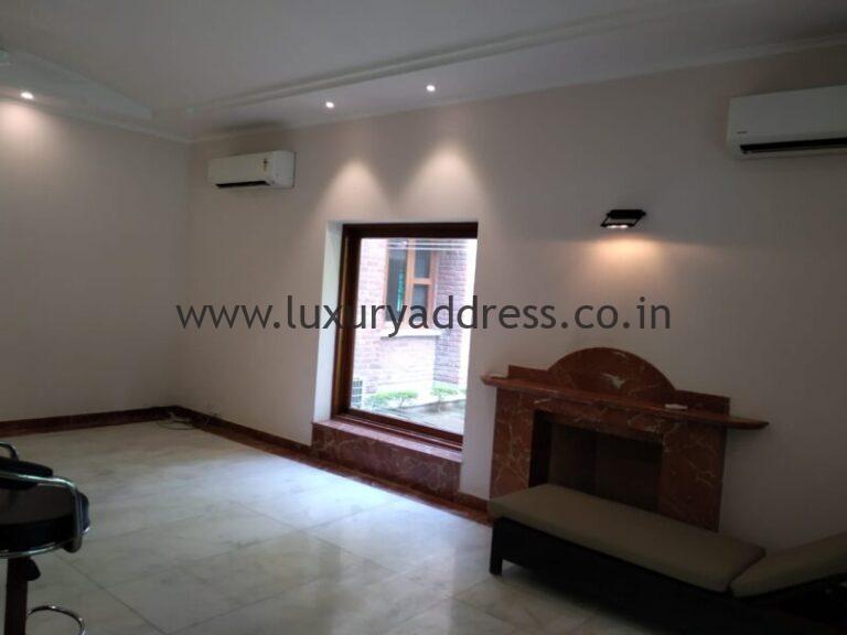 4bhk-rental-farmhouse-in-sultanpur-delhi