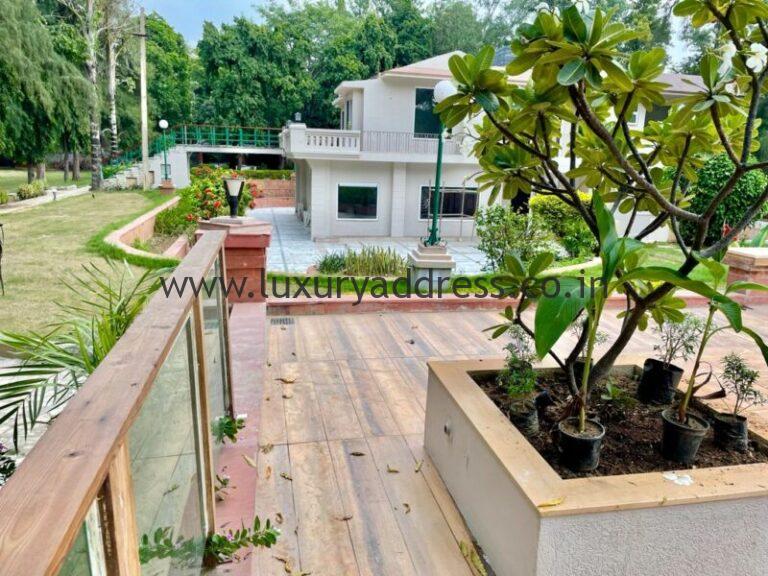 Luxury 4BHK Farmhouse for Rent in Pushpanjali Farms - Luxury Address