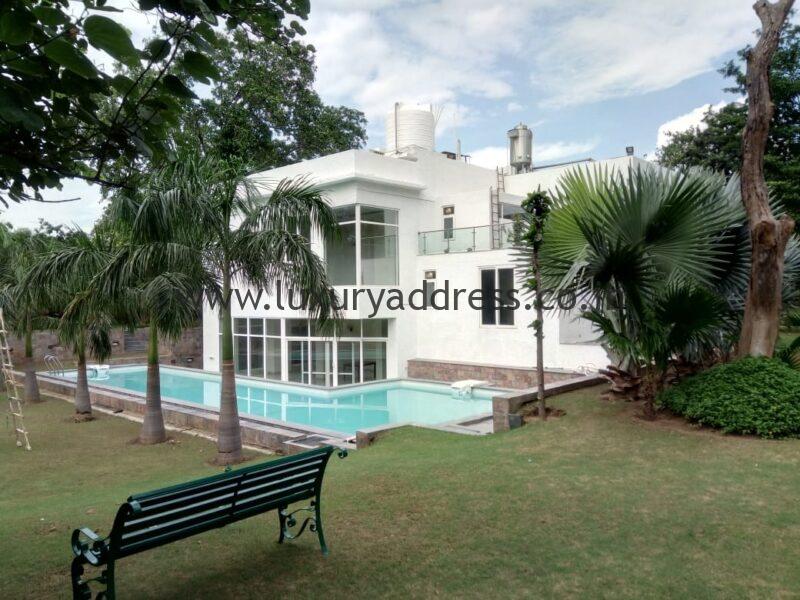 Rent 5BHK Farmhouse in Kapashera Delhi - Luxury Address