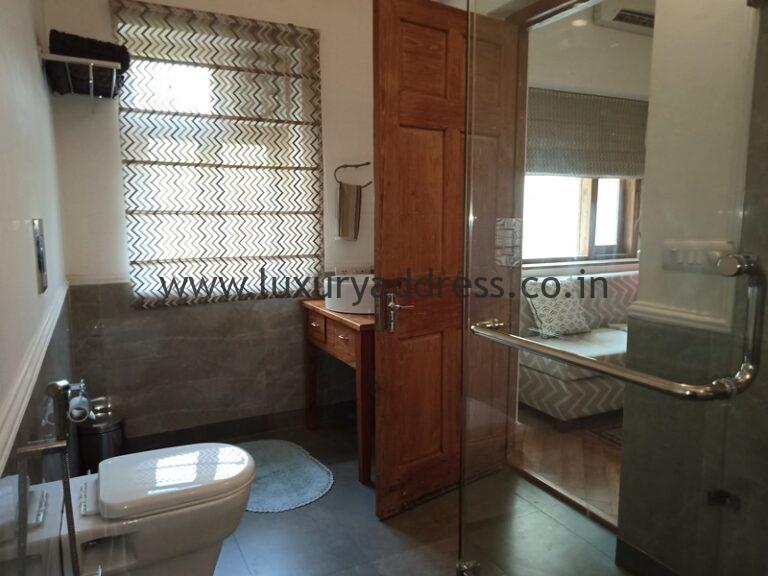 2BHK Furnished Apartments Rent Chanakyapuri Delhi - Luxury Address