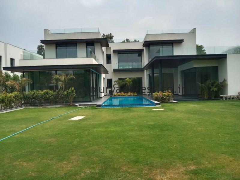 5BHK Luxury Mini Farmhouse Sale Green Meadows Delhi - Luxury Address