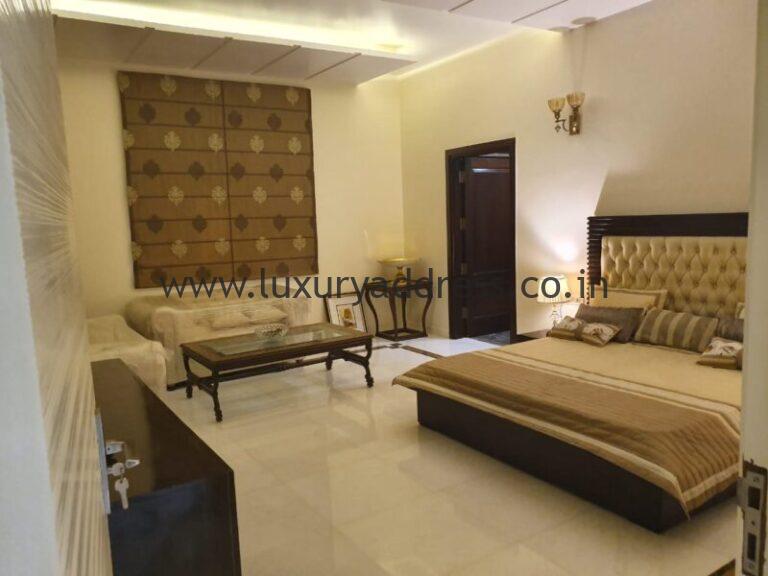 Rent 5BHK Furnished Flat Defence Colony South Delhi - Luxury Address